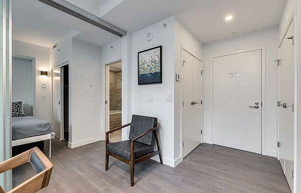 203 1480 HOWE STREET, Vancouver BC V6Z 1C4 Yaletown