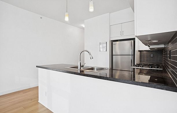 1203 1050 SMITHE STREET, Vancouver BC V6E 4T4 West End VW