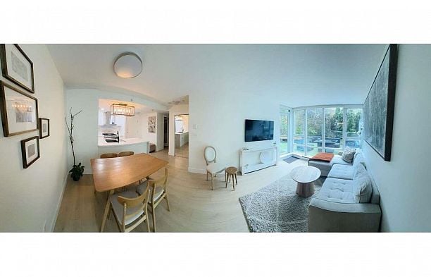 202 1033 Marinaside Crescent Yaletown