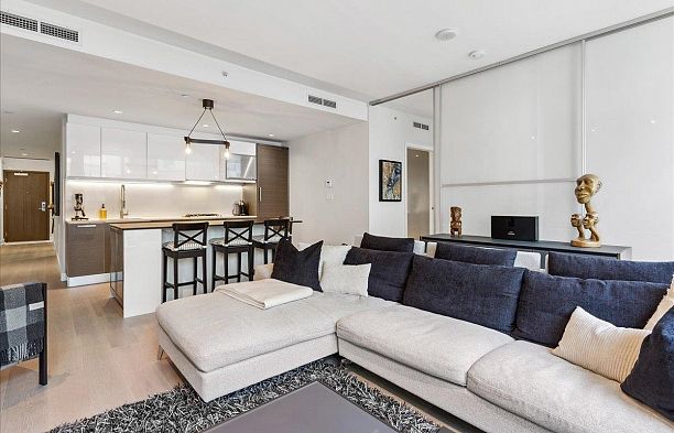 402 1477 W Pender Street Coal Harbour