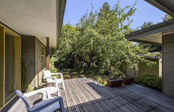 6180 Highbury Street Southlands