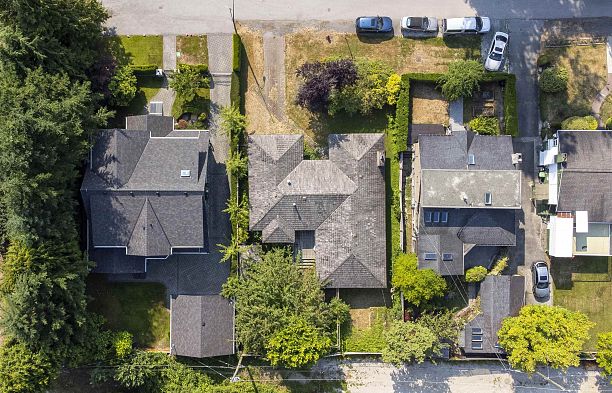 6180 Highbury Street Southlands