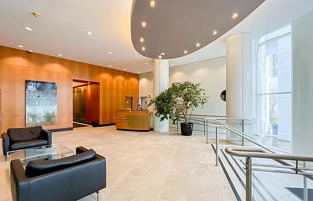 1602 1201 Marinaside Crescent Yaletown