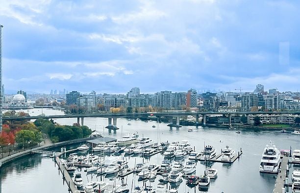 1602 1201 Marinaside Crescent Yaletown