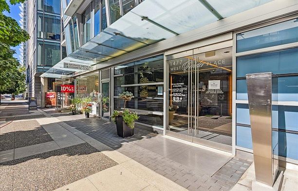 402 1477 W Pender Street Coal Harbour