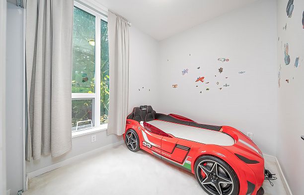 107 5638 Birney Avenue University VW