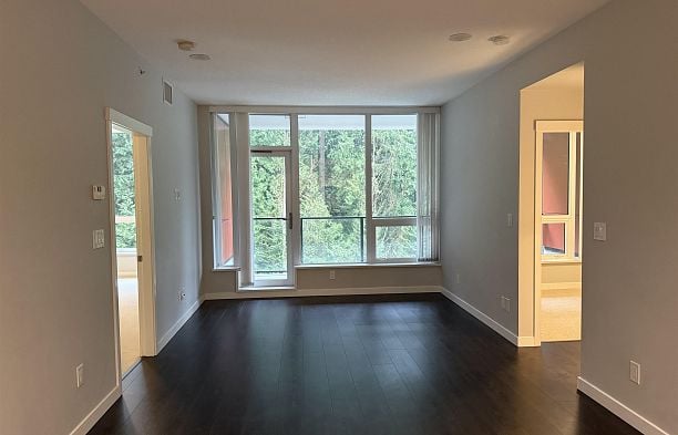 503 5628 Birney Avenue University VW