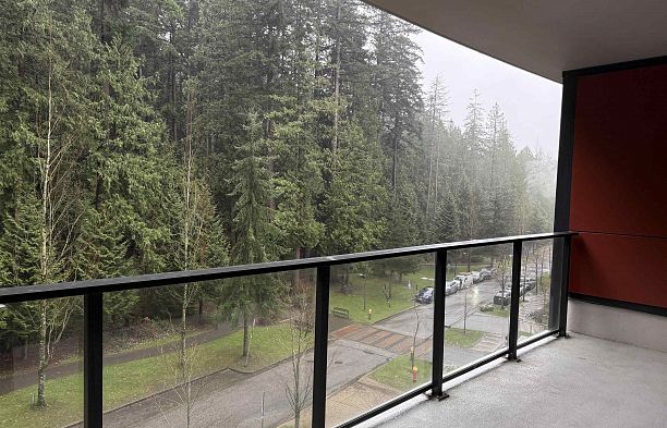 303 5628 Birney Avenue University VW