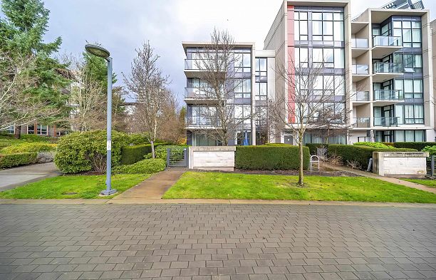 107 5638 Birney Avenue University VW