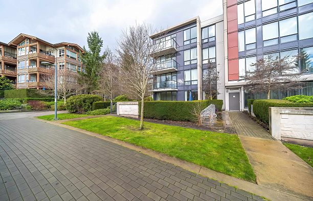 107 5638 Birney Avenue University VW