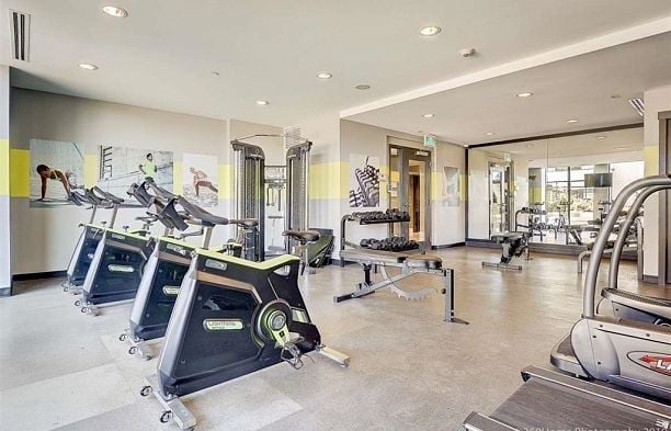 503 5628 Birney Avenue University VW