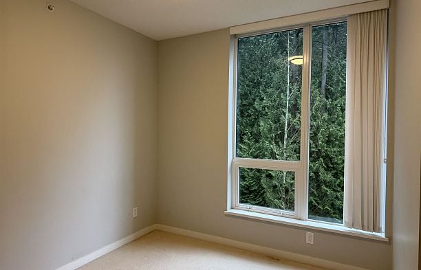 503 5628 Birney Avenue University VW