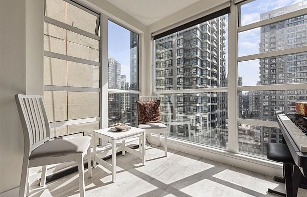 1605 939 HOMER STREET, Vancouver BC V6B 2W6 Yaletown