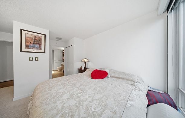 1106 980 Cooperage Way Yaletown