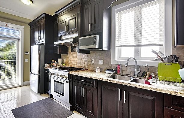 2168 W 16th Avenue Arbutus