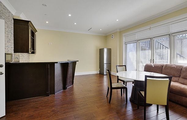 2168 W 16th Avenue Arbutus