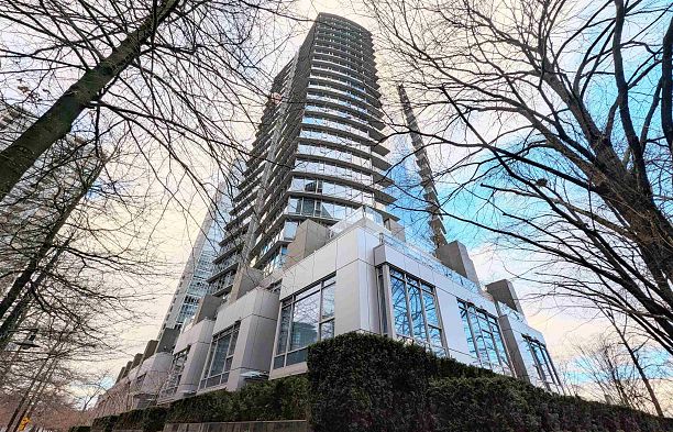 1211 W Cordova Coal Harbour