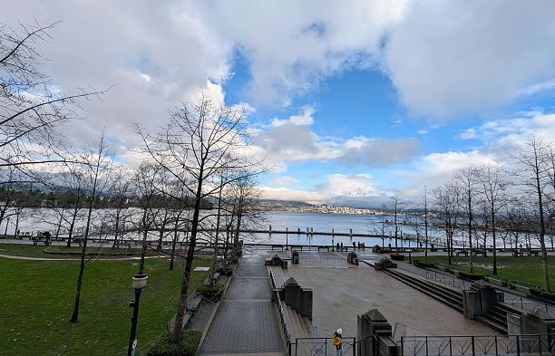 1211 W Cordova Coal Harbour