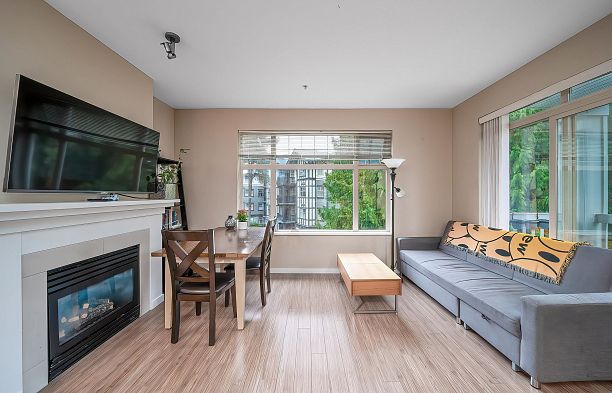 313 4883 Maclure Mews Quilchena