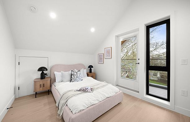 3925 Wallace Street Dunbar