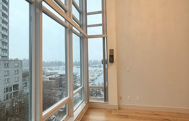 607 590 Nicola Street Coal Harbour