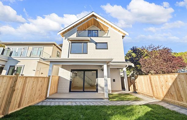 3925 Wallace Street Dunbar