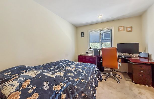 2755 W 20th Avenue Arbutus