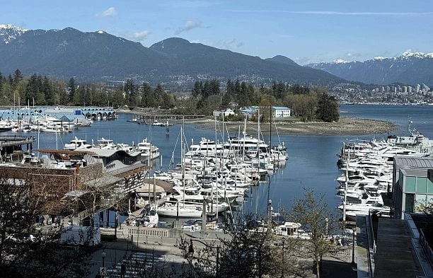 607 590 Nicola Street Coal Harbour