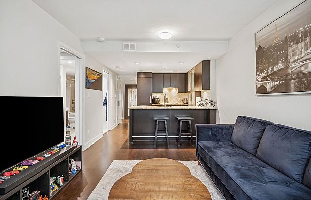 301 1055 Richards Street Downtown VW