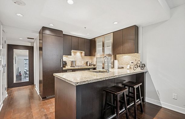 301 1055 Richards Street Downtown VW