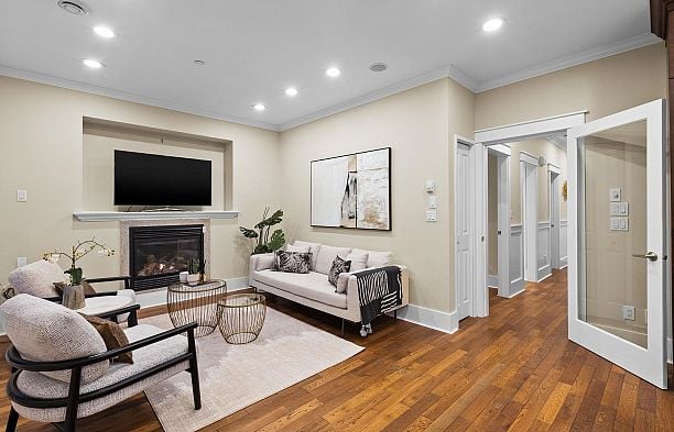 3895 W 23rd Avenue Dunbar