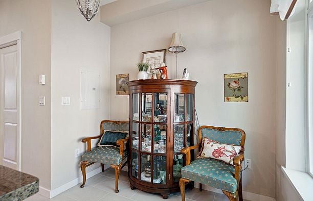 7411 Columbia Street South Cambie