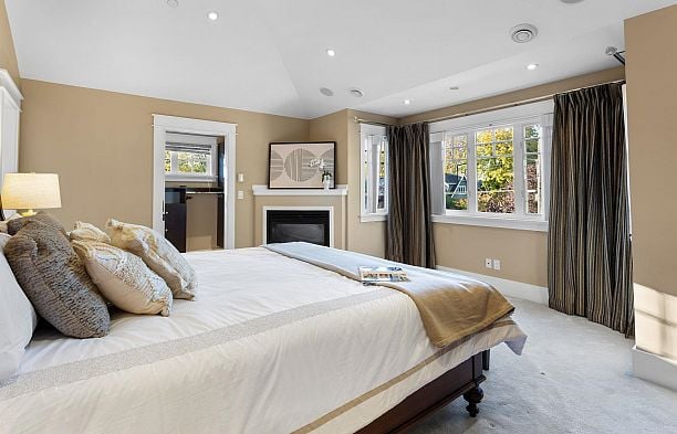 3895 W 23rd Avenue Dunbar