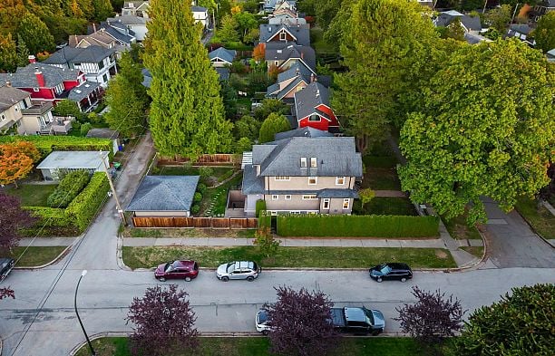 3895 W 23rd Avenue Dunbar