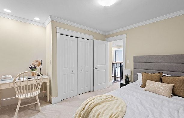 3895 W 23rd Avenue Dunbar