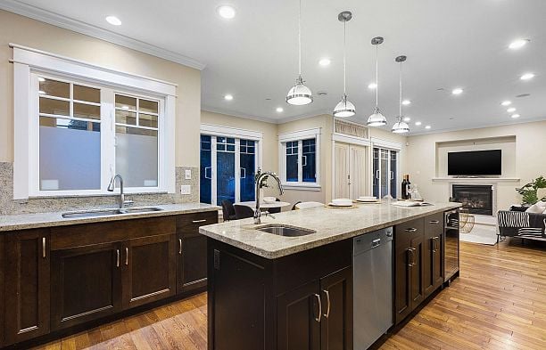 3895 W 23rd Avenue Dunbar