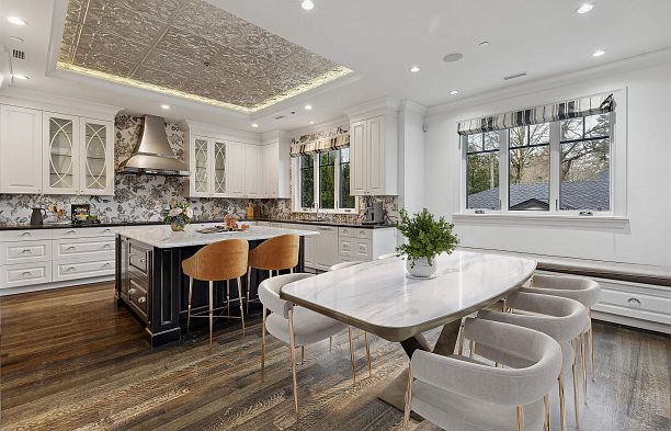 1189 W 32nd Avenue Shaughnessy