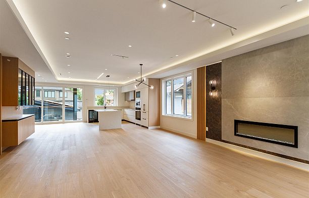 2022 Nanton Avenue Quilchena