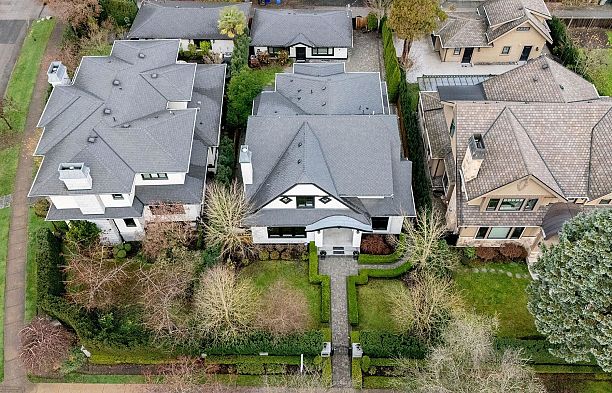 1189 W 32nd Avenue Shaughnessy