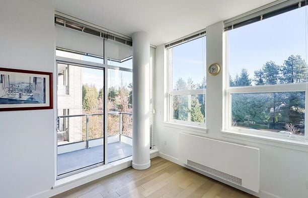 302 6733 Cambie Street South Cambie