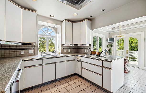 4349 Cypress Street Quilchena