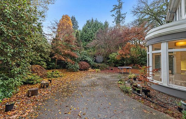 3445 Osler Street Shaughnessy