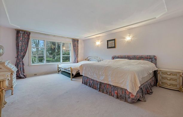 3445 Osler Street Shaughnessy