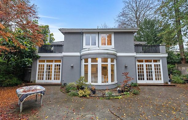 3445 Osler Street Shaughnessy