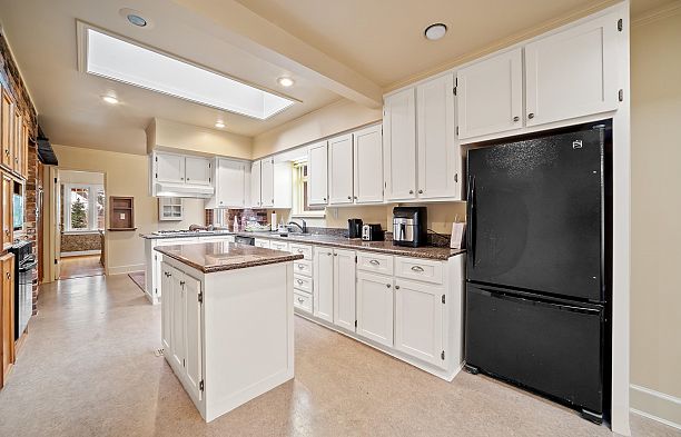 3537 W 31st Avenue Dunbar