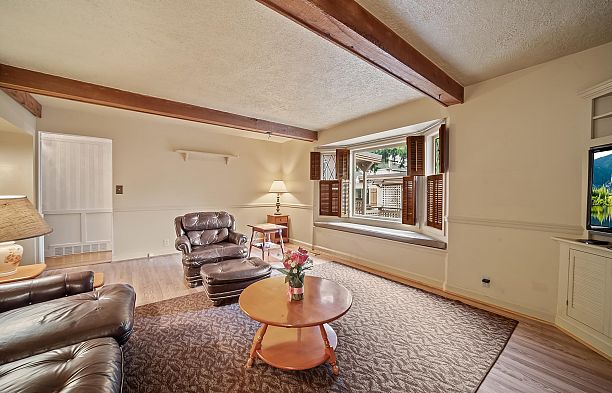 3537 W 31st Avenue Dunbar