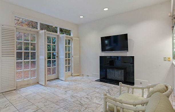 3445 Osler Street Shaughnessy