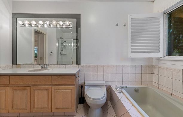 3445 Osler Street Shaughnessy