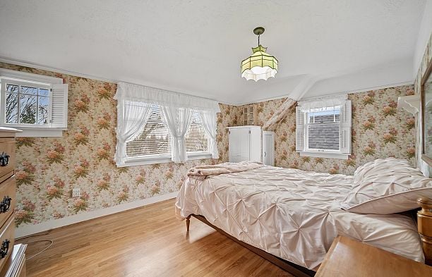 3537 W 31st Avenue Dunbar