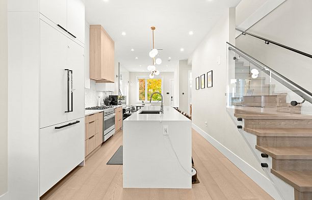 2815 W 19th Avenue Arbutus